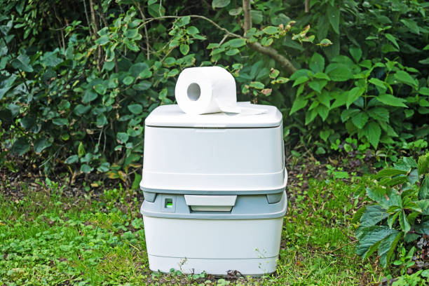 Best Porta potty delivery and setup  in Greilickville, MI