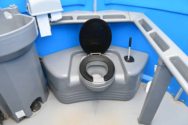 Best Sanitation services for porta potties  in Greilickville, MI